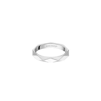 First product packshot Обручальное кольцо Facette из платины