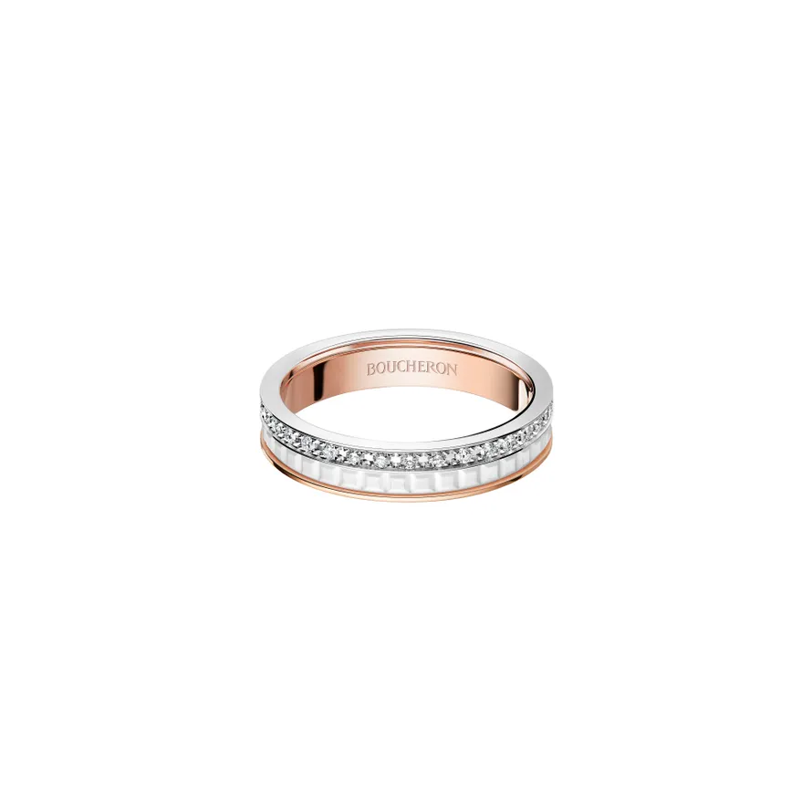 First product packshot Quatre White Edition Wedding Band  