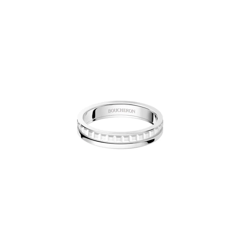 First product packshot Quatre Wedding Band Double White Edition