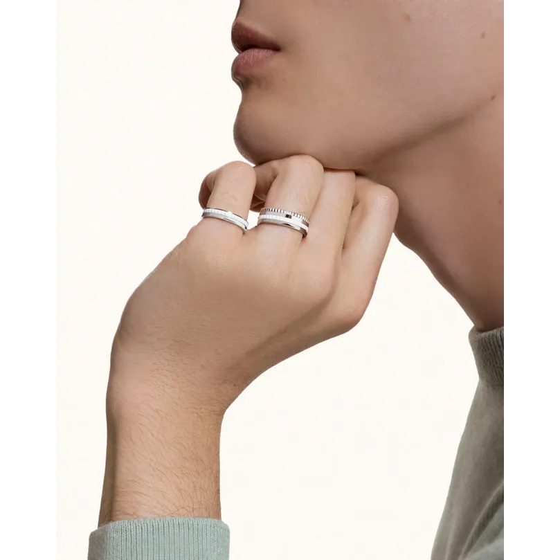 Second worn look Обручальное кольцо Quatre Double White Edition