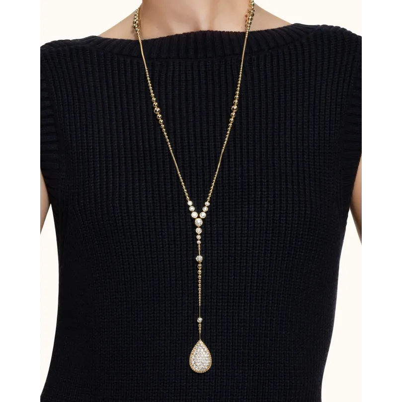 Second worn look Serpent Bohème necklace, XL motif