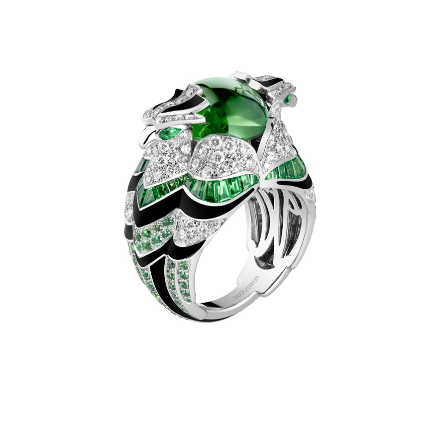 Chinha, the eagle ring